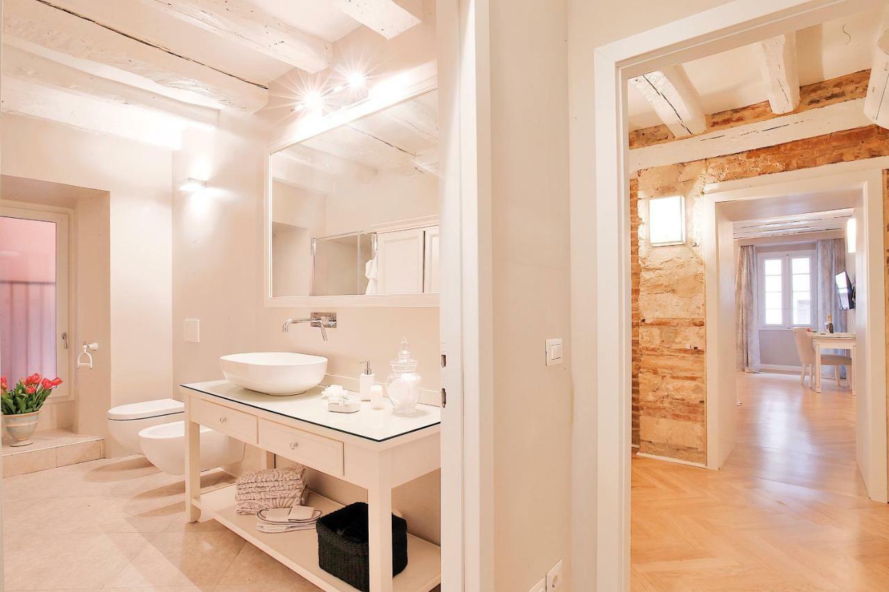 Boutique Apartments ヴェローナ エクステリア 写真