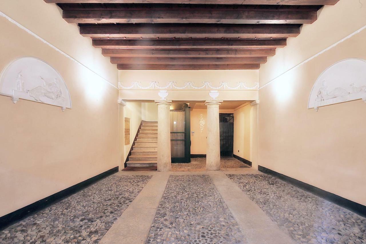 Boutique Apartments ヴェローナ エクステリア 写真