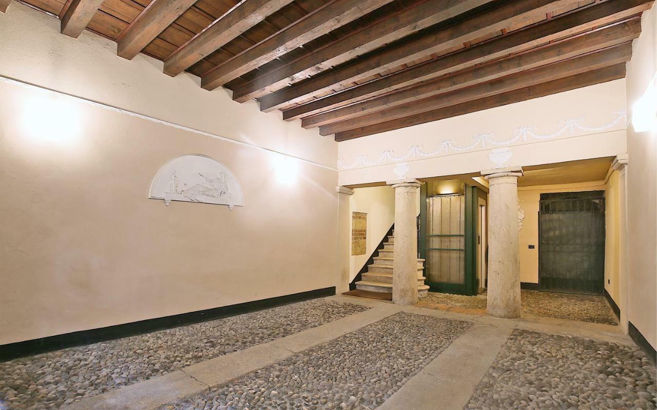 Boutique Apartments ヴェローナ エクステリア 写真