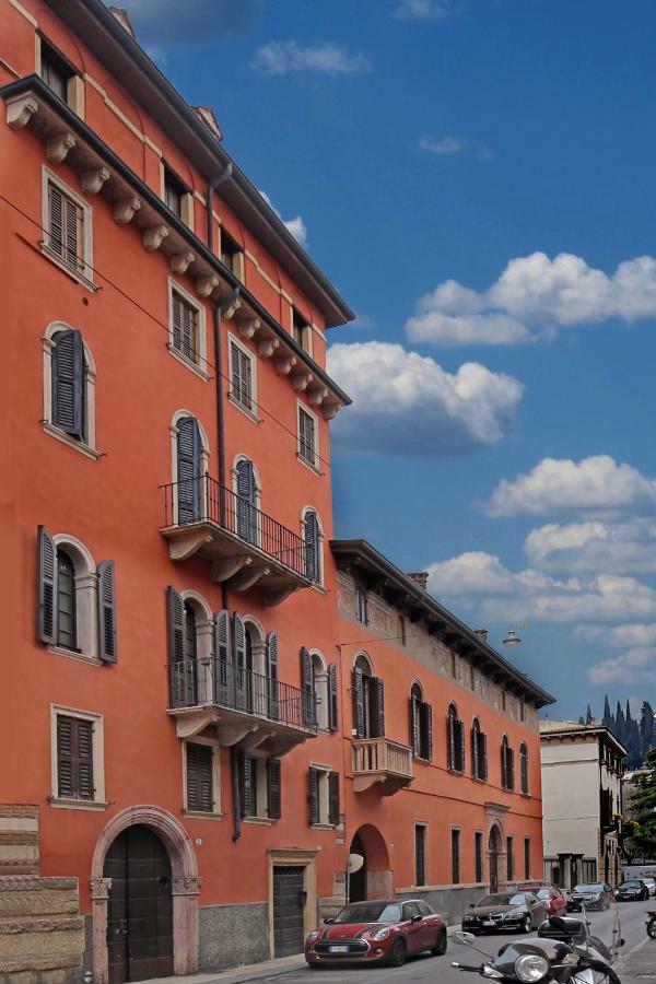 Boutique Apartments ヴェローナ エクステリア 写真